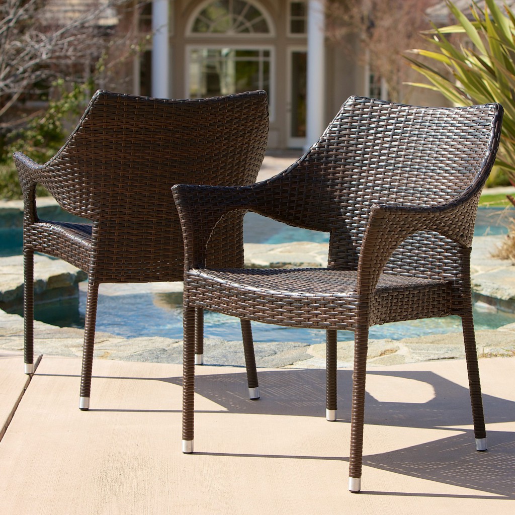 Del Mar 2 Piece Outdoor Stackable Wicker Chairs - Patio Table